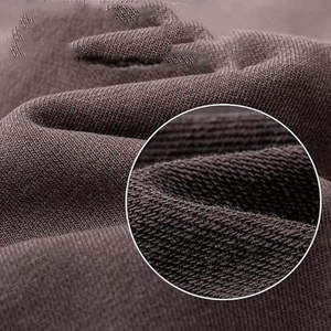 Sudadera Oversize Vintage Lavada con Cuello Redondo, Ajuste Relajado, Estilo Clásico Urbano - Product Image 3