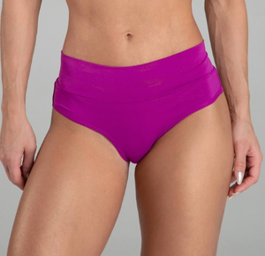 Sous-vêtements de bikini personnalisés pour femmes, prix de gros, fabrication OEM au Bangladesh, respirants, anti-plis, anti-boulochage, antibactériens, sans couture - Product Image 5