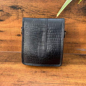ใหม่กระเป๋าหนังจระเข้สีดำสะพายข้างเย็บด้วยมือกระเป๋าสะพายข้างขนาดเล็กสำหรับผู้หญิงกระเป๋างามสไตล์วินเทจที่ดีงาม - Product Image 4