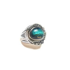 Anillo Boho Chic de Labradorita de 6.3 Gramos, Accesorio Único para Pulsera de Cadena y Eslabones - Product Image 2