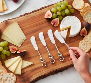 Juego de 4 cuchillos para queso de acero inoxidable con mango en espiral curvo, cuchillo para untar mantequilla para tabla de quesos - Product Image 1