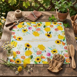 [K-ESSENTIALS] ผ้าเช็ดหน้าลายดอกไม้เนื้อนุ่ม ผ้าฝ้าย 60s ขนาด 50x50 ซม. ลายดอกไม้สีเหลือง ผ้าเช็ดหน้าแบบใช้ซ้ำได้ - Product Image 4