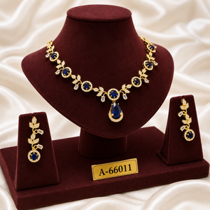 Conjunto de Collar Gargantilla de Perlas y Aleación Chapada en Oro, Pendientes y Maang Tikka, Hecho a Mano, de Alta Calidad, Regalo de Boda para Mujer - Product Image 2