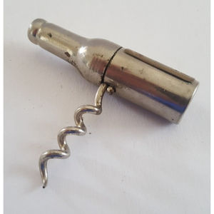 Tire-bouchon en fer forgé à la main, ouvre-bouteille de vin, style vintage, fait main, en métal robuste, outil de bar, cadeau unique pour homme - Product Image 6