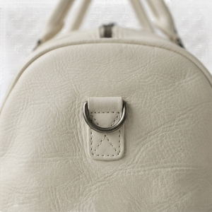Bolsa de Viaje de Cuero al por Mayor con Logotipo Personalizado, Bolsa de Mano de Alta Calidad y Gran Resistencia - Product Image 4