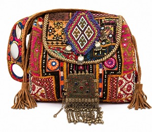 Bolso de mano de macramé hecho a mano de primera calidad para mujer, con cuerda de algodón, elegante bolso de hombro estilo bohemio para uso diario. - Product Image 1
