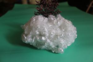 Vente en gros de couette jouet en fibre 3D polyester 100% 15D HCS blanc vierge creux conjugué siliconé remplissage remplissage filature - Product Image 5