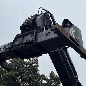 Gerbeur à mât rétractable de 45 tonnes Kalmar Fantuzzi d'occasion en bon état Gerbeur de conteneurs DRD450 DRF450 DRT450 bon marché prix haute qualité - Product Image 4