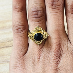 Hot Selling Vintage Black Onyx <b>Ring</b> Floral Design Tribal Ornate <b>Statement</b> <b>Ring</b> Gold Plated Brass Beaded Wholesale <b>Ring</b> For Women - Product Image 4
