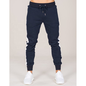 Conjuntos Deportivos de Alta Calidad 100% Algodón para Hombre, Conjuntos de Jogger, Pantalones y Sudadera Personalizados con Estampado Puff - Product Image 4