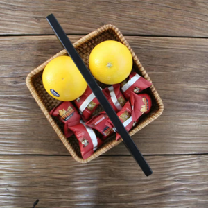 Cesta de Almacenamiento Vintage Hecha a Mano en China, Bandeja de Bambú Lacada con Asa de Hierro para Frutas, Decoración para Cocina, Comedor y Sala de Estar - Product Image 1