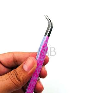 Pinzas para Extensión de Pestañas de Acero Inoxidable Curvadas y Resistentes con Estampado de Leopardo Rosa, Instrumento de Belleza con Logotipo Personalizado - Product Image 4