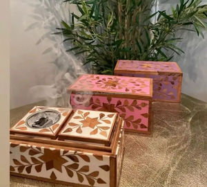 ทําด้วยมือตกแต่ง Bakhoor Burner สําหรับบ้านการใช้งานโรงแรมกระดูกฝังธูปพร้อมถาดคุณภาพดีที่สุดโดย LUXURY CRAFTS - Product Image 5