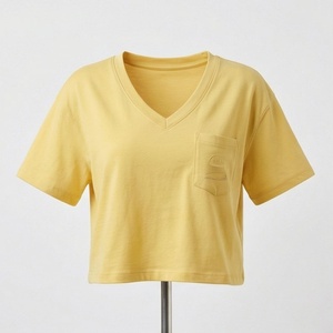 Camiseta Corta Personalizada de Talla Grande para Mujer, Ajustada, de Algodón, Diseño de Moda, Ropa Urbana - Product Image 1