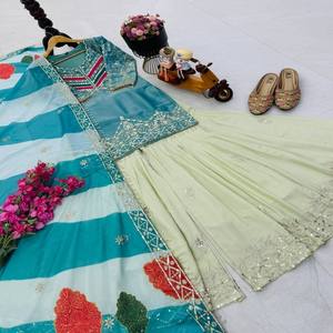 VASTRA COTTAGE Conjunto Kurti de Fiesta de Diseño para Mujer con Top Premium de Bordado de Lentejuelas Pesadas, Palazzo y Dupatta de Organza Tabi - Product Image 3