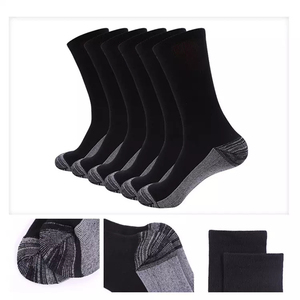 Chaussettes pour hommes de bonne qualité, design personnalisé, style unisexe, chaussettes de sport en coton, impression et broderie, chaussettes athlétiques pour hommes - Product Image 4