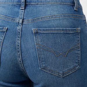 กางเกงยีนส์ขาสั้นผู้หญิง ระบายอากาศได้ดี คุณภาพสูง ผ้าฝ้าย ติดกระดุม สไตล์บูตตี้ แฟชั่นลำลองแนวสตรีท ทันสมัย - Product Image 5