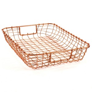 ตะกร้าลวดแบบมินิมอลพร้อมผิวเคลือบโลหะสำหรับจัดระเบียบบ้านและจัดแสดง - Product Image 3