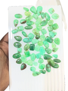 Chrysoprase naturel en cabochon, pierre précieuse de qualité supérieure pour la création de bijoux (bague, pendentif, collier, boucles d'oreilles, bracelet) - Product Image 3