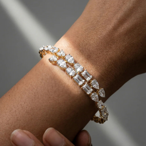 Luxury Women 18K Solid Gold Moissanite <b>Bangle</b> <b>Bracelet</b> Emerald Cut Geometric Design Wedding Jewelry - Product Image 2