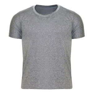 T-shirt pour homme coupe ajustée en coton doux et extensible, idéal pour un style de vie actif et un usage décontracté - Product Image 1