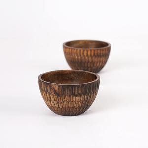 Bol de service artisanal en bois naturel écologique, polyvalent pour la cuisine, salade, soupe, grand format, idéal pour les fêtes, qualité alimentaire garantie - Product Image 3