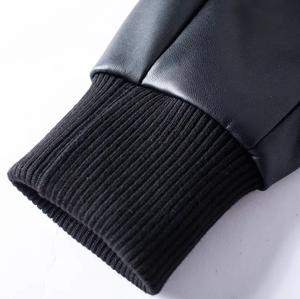 Chaqueta Varsity para Hombre, Cuerpo de Lana Negra, Mangas de Cuero Negro, Botones a Presión, Estilo Bomber, Ropa Urbana Universitaria, Ropa de Invierno - Product Image 5