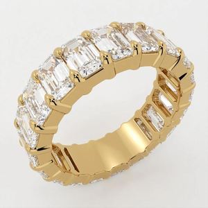 Anillo de Boda de Eternidad Completa con Moissanita de Corte Esmeralda, Plata de Ley 925 Bañada en Oro, Apilable, para Novia o Aniversario - Product Image 3