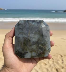 Vente en gros de cristaux de labradorite brune de haute qualité, forme losange, pour la méditation et les cadeaux - Product Image 2