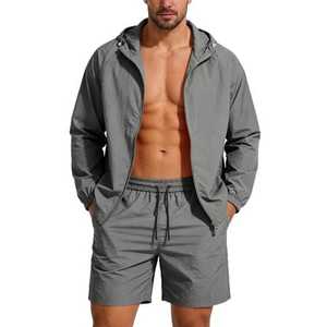 Ensemble short et sweat à capuche deux pièces pour homme, survêtement tendance, veste coupe-vent légère à blocs de couleur avec fermeture éclair, ensembles courts pour homme - Product Image 1