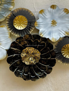 Décoration murale en métal personnalisée de luxe pour la maison, art décoratif pour salon et chambre à coucher, provenant d'un fournisseur indien. - Product Image 4