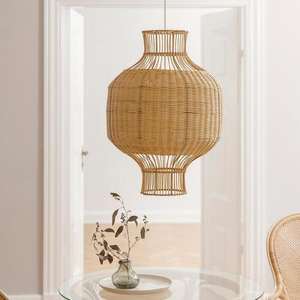 Abat-jour en bambou et rotin durable et écologique pour les maisons nordiques, luminaire suspendu naturel, décorations suspendues - Product Image 4