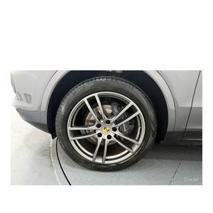 Porsche Cayenne 3.0 Coupé 2024, 48 374 km, Boîte Automatique, Sièges en Cuir, Volant à Gauche avec Caméra Arrière - Product Image 5