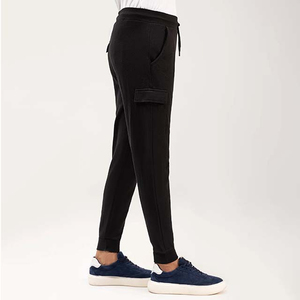 Pantalones para hombre de alta calidad, transpirables, sostenibles, informales, de tela suave, con logotipo personalizado y disponible en diferentes tallas. - Product Image 3