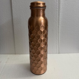 Pure Copper Water Bottle 100% Ayurvedic Copper Vessel Square Hammered Design Leakproof Gym Sports Yoga <b>Drinkware</b> - Product Image 1