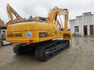 Escavatore Cingolato Idraulico <span class=keywords><strong>LiuGong</strong></span> 922D da 22 Tonnellate Usato in Offerta Speciale, con Poche Ore di Lavoro e Alta Qualità - Product Image 2