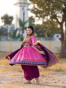 Nouveautés 2026 – Salwar Kameez Afghane Kuchi en Soie Georgette Brodé, Coupe Ajustée, Manches Longues, pour Femme, Tenue de Soirée Maxi - Product Image 3