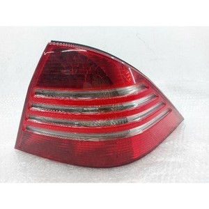 Luz Trasera Derecha Usada Clase S A2208200864 - Product Image 1