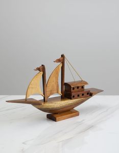 Maquette de bateau à voile artisanale en bois massif, modèle traditionnel de bateau (Jahaj), décoration d'intérieur, pièce de présentation de table avec support - Product Image 4