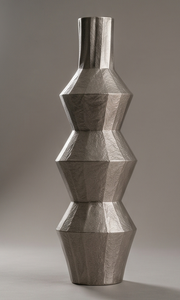 Vase décoratif de luxe en métal argenté, moderne, à texture bombée empilable, pour la décoration intérieure de la maison, du bureau et du hall. - Product Image 3
