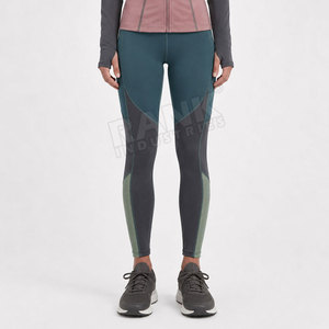 Conjuntos Deportivos para Mujer Hechos en Pakistán por el Mejor Fabricante, Bajo MOQ, Conjuntos Deportivos Transpirables para Mujer Más Vendidos - Product Image 5
