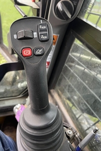 Cargadora compacta de orugas Premium C345 en venta - Product Image 6
