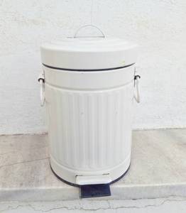ถังขยะในห้องน้ำสไตล์ฟาร์มเฮาส์, ถังขยะสำนักงาน, สั่งจองล่วงหน้า - Product Image 1