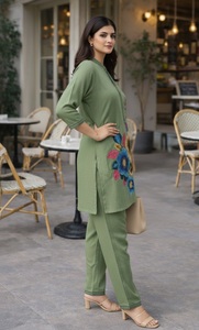 Ensemble coordonné Pista pour femme, très demandé, manches courtes, 2 pièces, en poly-linens et coton, écologique, toutes saisons, pour la maison et les soirées - Product Image 2