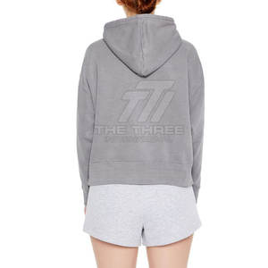 Conjunto de sudaderas con capucha y pantalones cortos transpirables para mujer de marca privada, diseño personalizado, conjunto de sudaderas con capucha y pantalones cortos para mujer en colores personalizados - Product Image 3