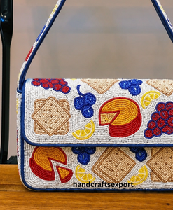 Sac à bandoulière en perles fait main avec rabat magnétique |   Sac à main écologique léger pour femme / Design de logo personnalisé couleur - Product Image 6