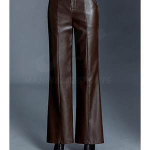 Pantalon en cuir pour femme, confortable, tendance, élégant, durable, en cuir véritable, idéal pour le style urbain. - Product Image 3