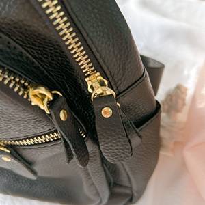 Mochila de Cuero Genuino Personalizada, Proveedor Mayorista OEM, Mochila Vintage de Cuero Auténtico Pequeña, Bolso para Mujer LSBP-0019 - Product Image 4