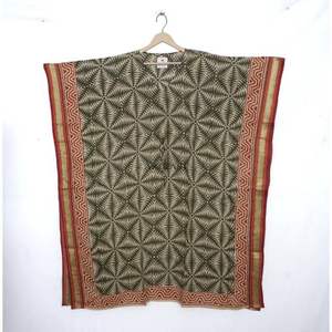 ชุดเดรสสั้นผ้าฝ้ายแท้พิมพ์ลาย Bagru แบบอินเดีย พิมพ์ลายด้วยมือ เหมาะสำหรับฤดูร้อน ลายดอกไม้ ชุดคลุมชายหาด/ชุดนอนคนท้องแสนสบาย แบบยาว - Product Image 2