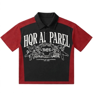 Camiseta de Manga Corta Negra y Roja para Hombre con Logotipo Estampado en la Parte Delantera, Ribete en Contraste, Corte Regular, Informal, Transpirable, de Algodón - Product Image 1